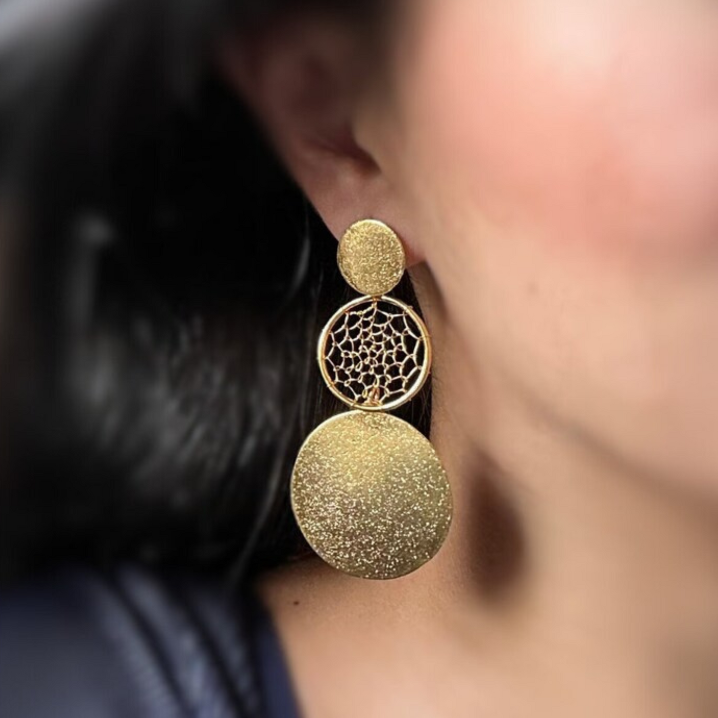 Oval shaped earrings, gold-plated and stylish - Saida Fashion