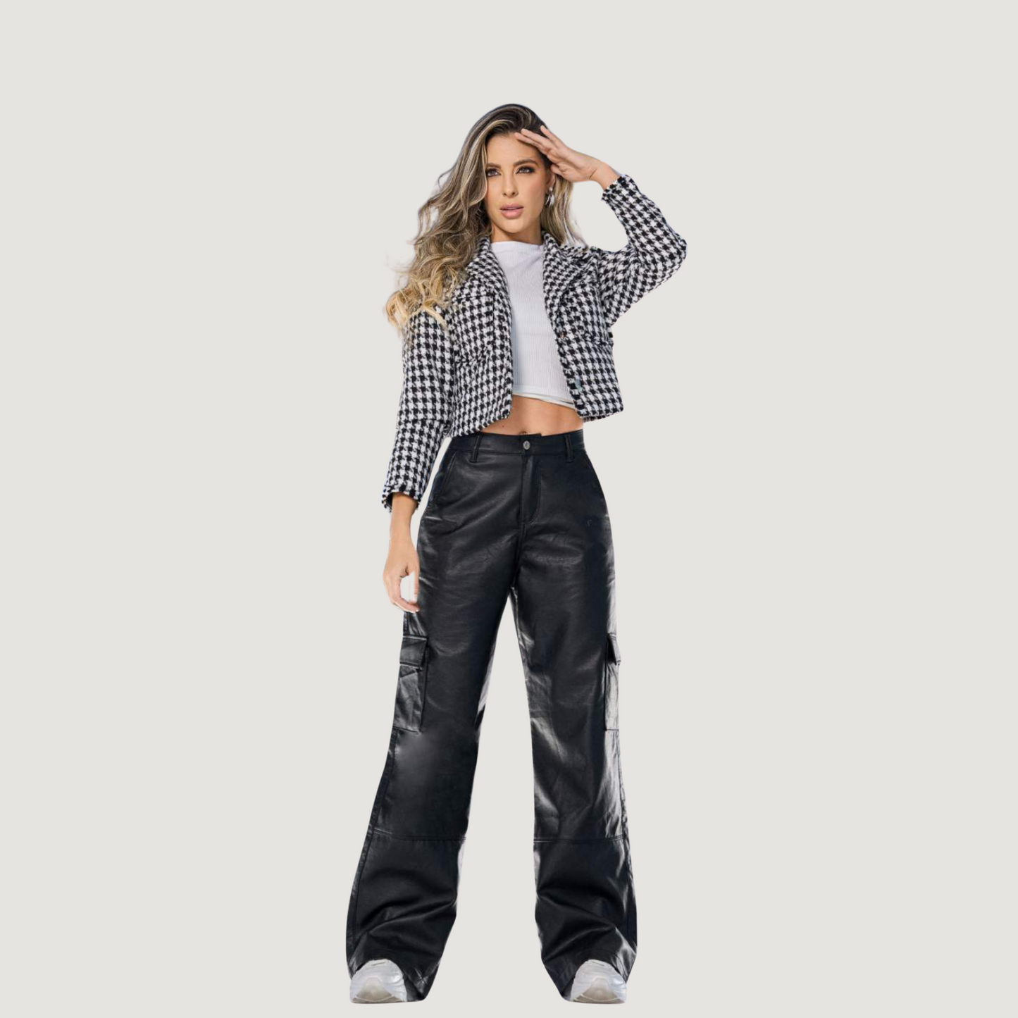 Short Jacket for Women in Houndstooth